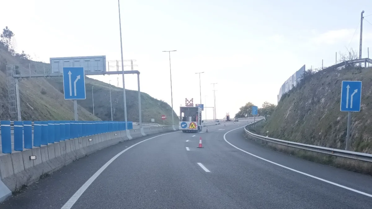 Alerta vial en Ourense: la AG-53 cortada toda la semana y estado crítico en tramos de la A-52