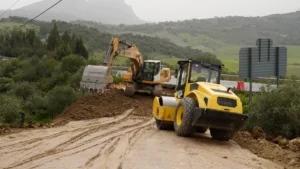 Avisos en las carreteras de Cádiz: 69 incidencias activas con cortes totales en la Sierra y puntos negros en la A-381