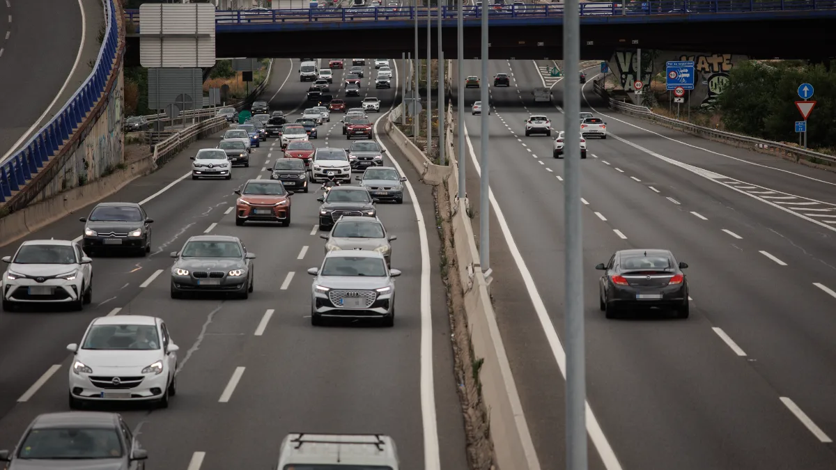 Complicaciones en las carreteras de Barcelona: retenciones en las Rondas y cortes por mantenimiento en la A-2 y C-17