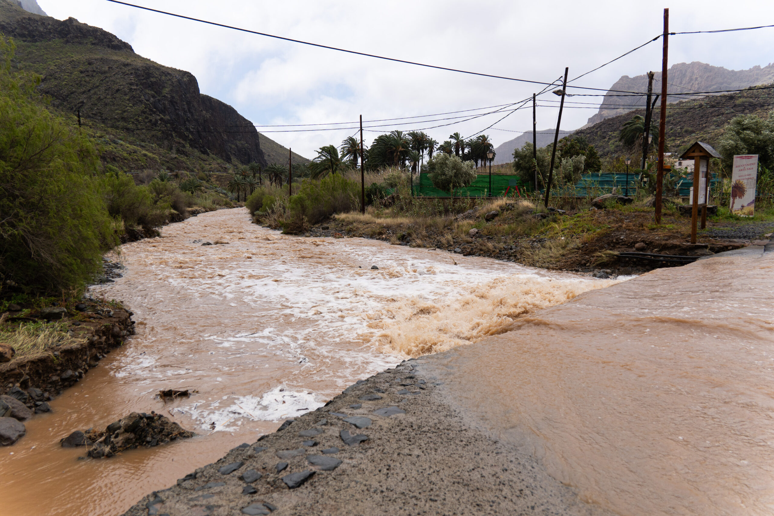 Gran Canaria lleva dos meses con más de 10 carreteras cortadas: el drama del interior de la isla que nadie cuenta