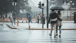 Previsión del tiempo en Madrid para San Isidro 2026: lluvias, frío y su impacto en el tráfico del 14 al 17 de mayo