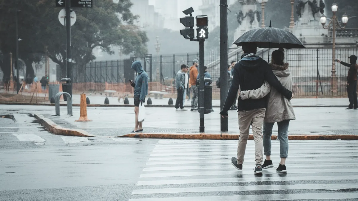 Previsión del tiempo en Madrid para San Isidro 2026: lluvias, frío y su impacto en el tráfico del 14 al 17 de mayo