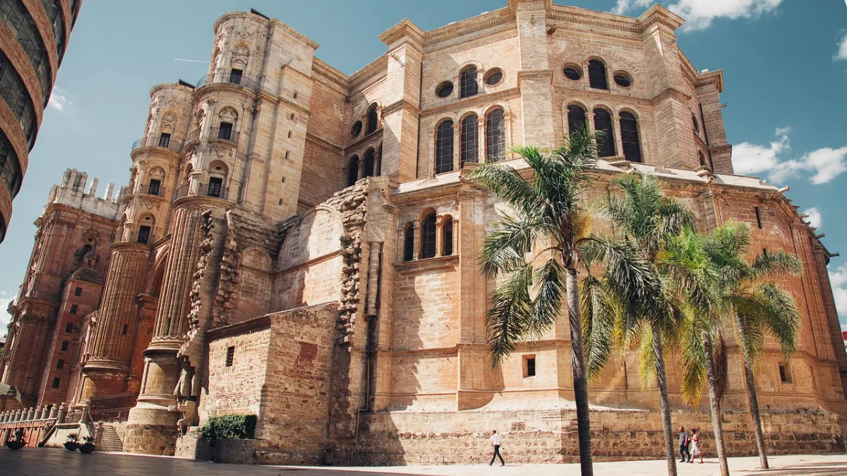 Tráfico en Málaga esta semana del 28 al 31 de mayo: Cercanías C-2 cortada, Feria de Antequera y A-45