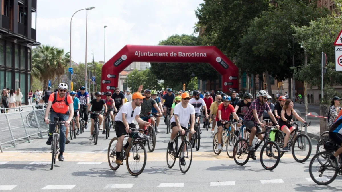 Fiesta de la Bici y Bicicletada Barcelona 2026: recorrido, cortes de tráfico y horarios del 31 de mayo