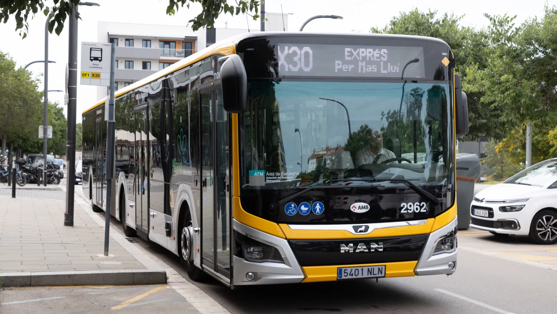 Cambios en la línea H10 de Barcelona por obras: paradas anuladas y alternativas