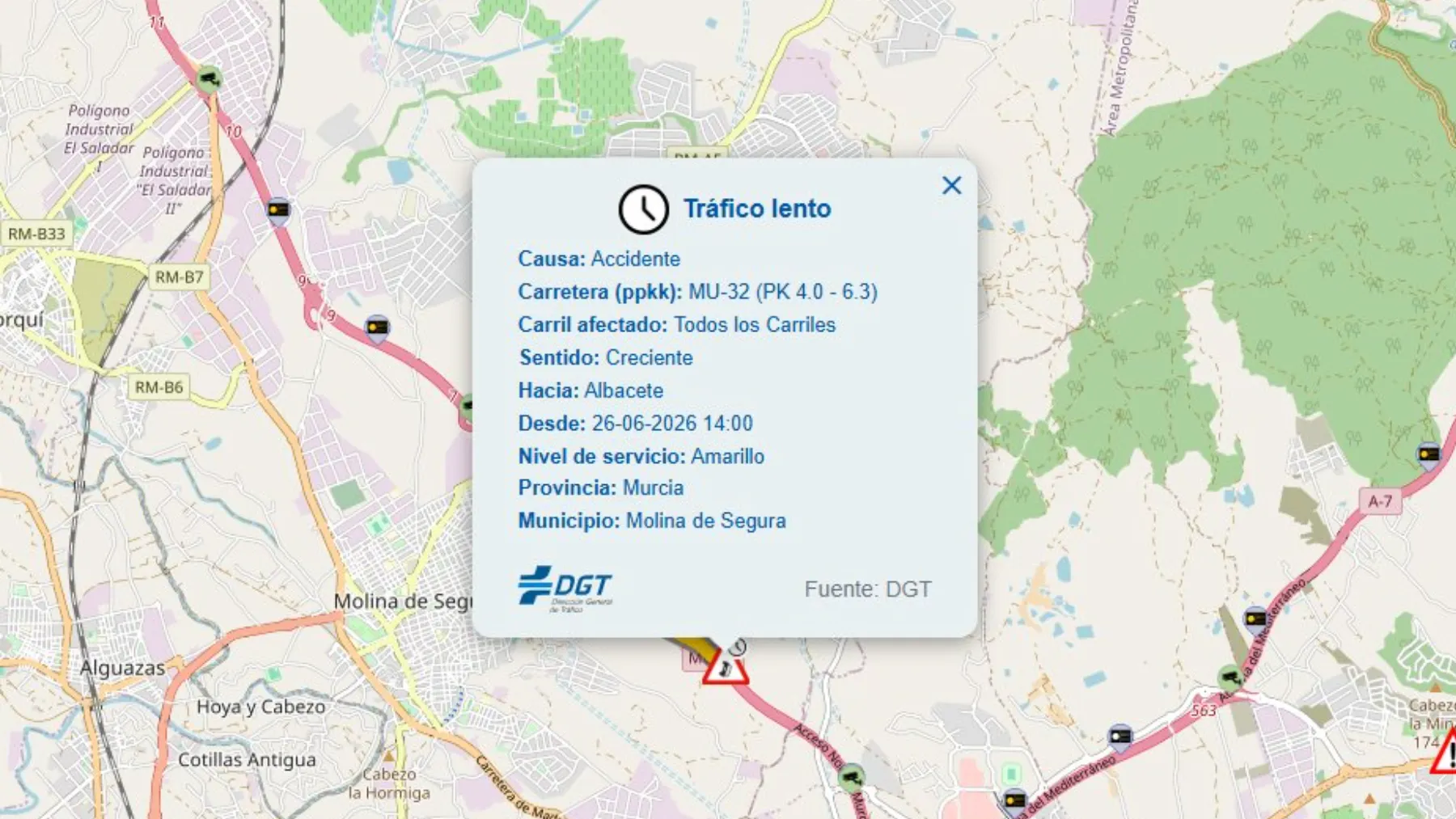 Retenciones en la MU-32 por un accidente en Molina de Segura: cortado un carril en la salida de Murcia
