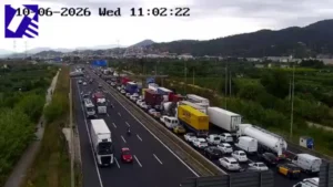 La B-23 y la Ronda Litoral colapsan esta mañana en Barcelona con más de 12 kilómetros de retenciones