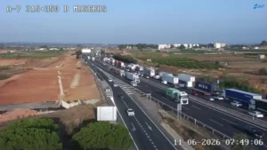 Accidente en la A-7 en Valencia provoca retenciones a la altura de Museros