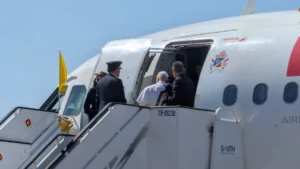 La curiosa razón por la que el Papa León XIV se quedó sin la chocolatina de Tirma al llegar a Gran Canaria