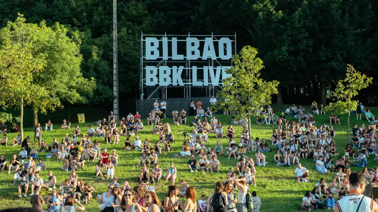 Bilbao BBK Live 2026: cortes de tráfico, accesos a Kobetamendi, autobuses lanzadera y cómo llegar