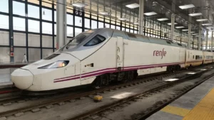 Cambian los horarios de los trenes Madrid-Cádiz desde el 6 de julio: qué servicios se modifican