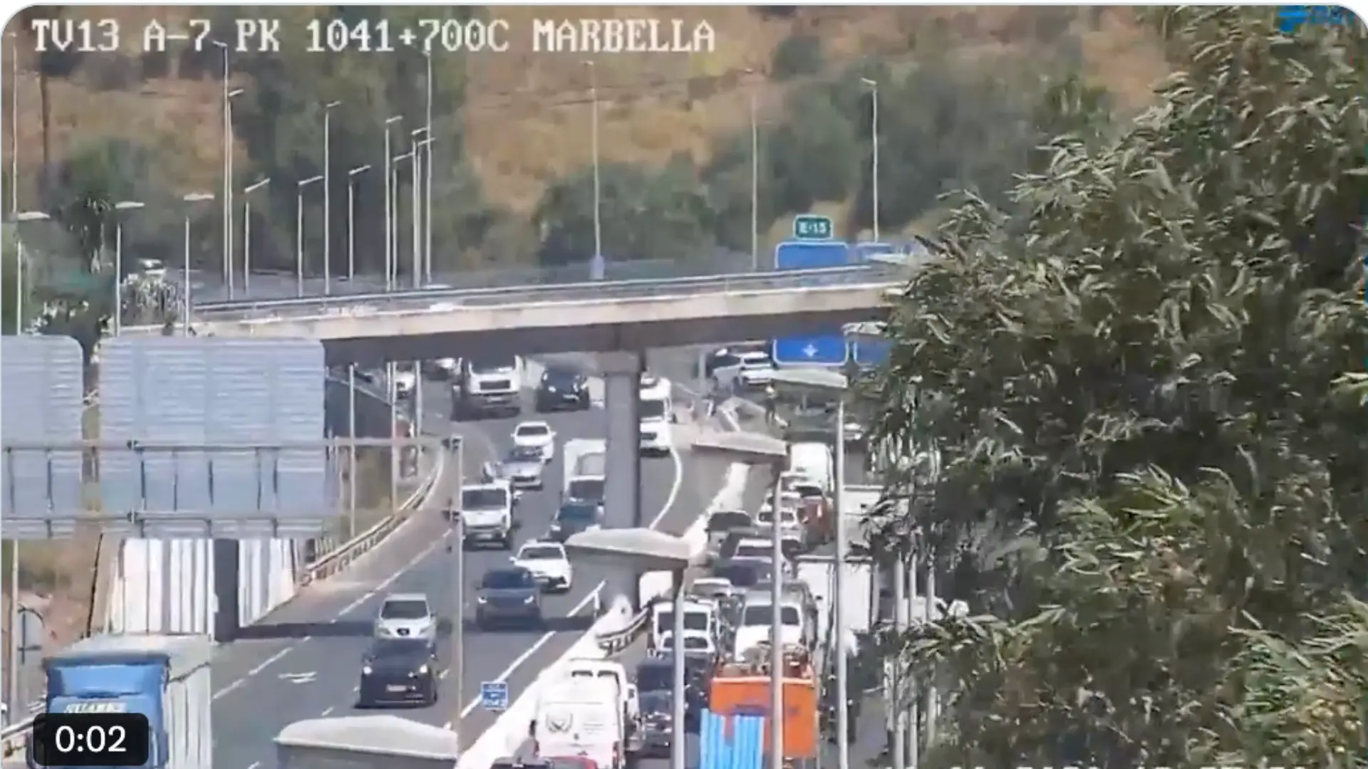 La A-7 se complica en Marbella: la DGT informa de un siniestro que provoca 3 km de retenciones hacia Estepona