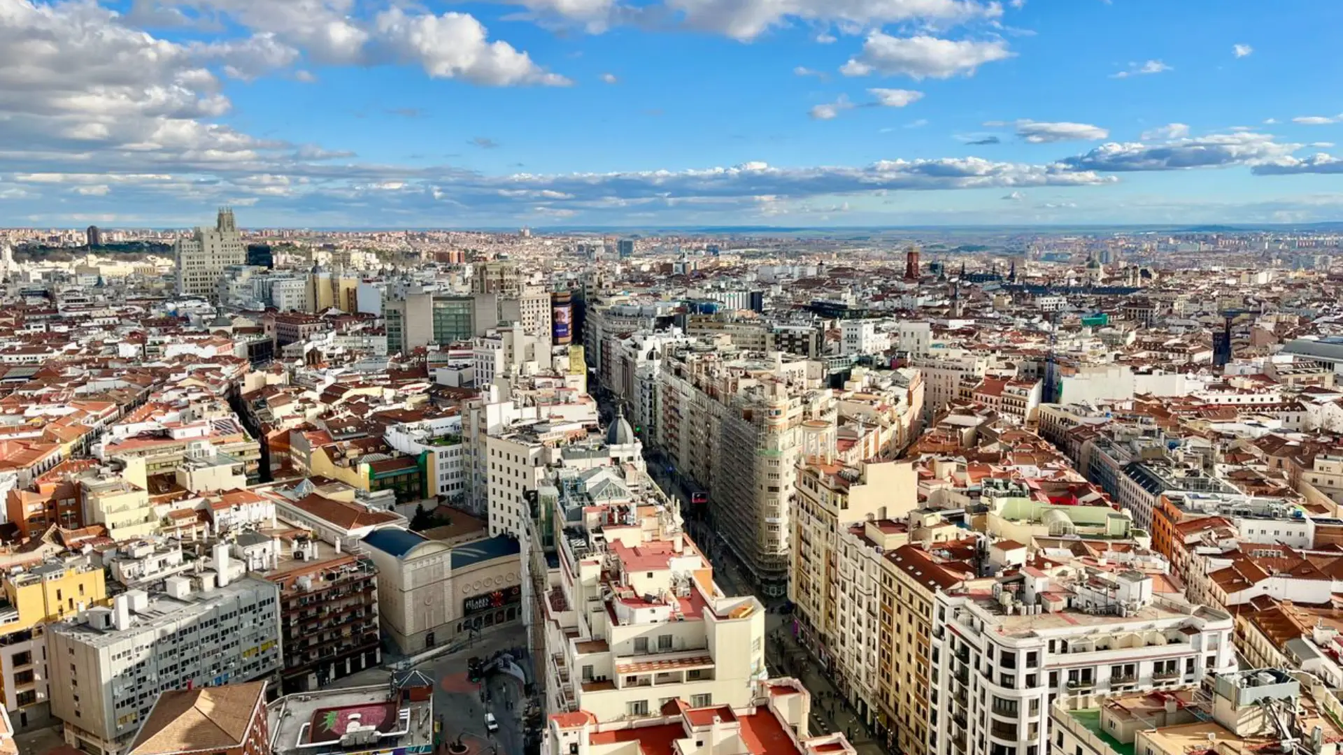 Madrid se prepara para una mañana complicada: estas son las calles que sufrirán cortes y atascos este miércoles