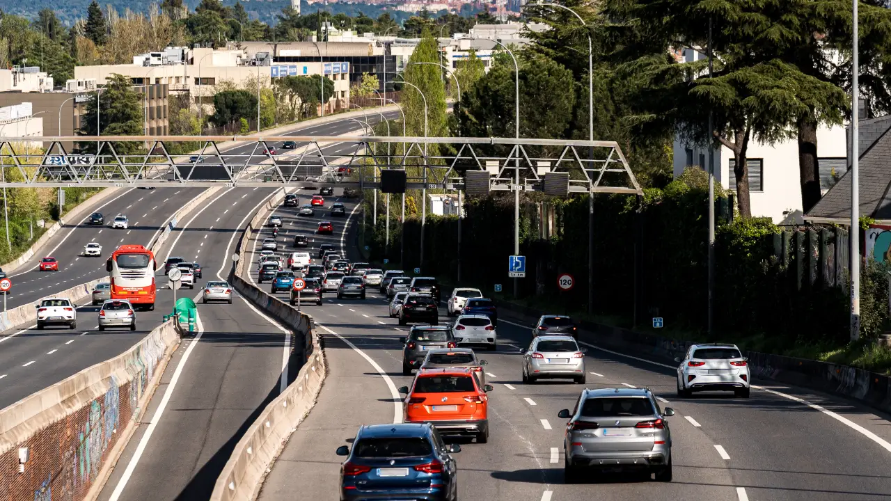 Operación retorno a Madrid hoy: la DGT avisa de tráfico intenso en estas carreteras este domingo 5 de julio