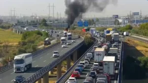 Cortada la A-66 en Sevilla por un incidente en Santiponce: desvío por la N-630