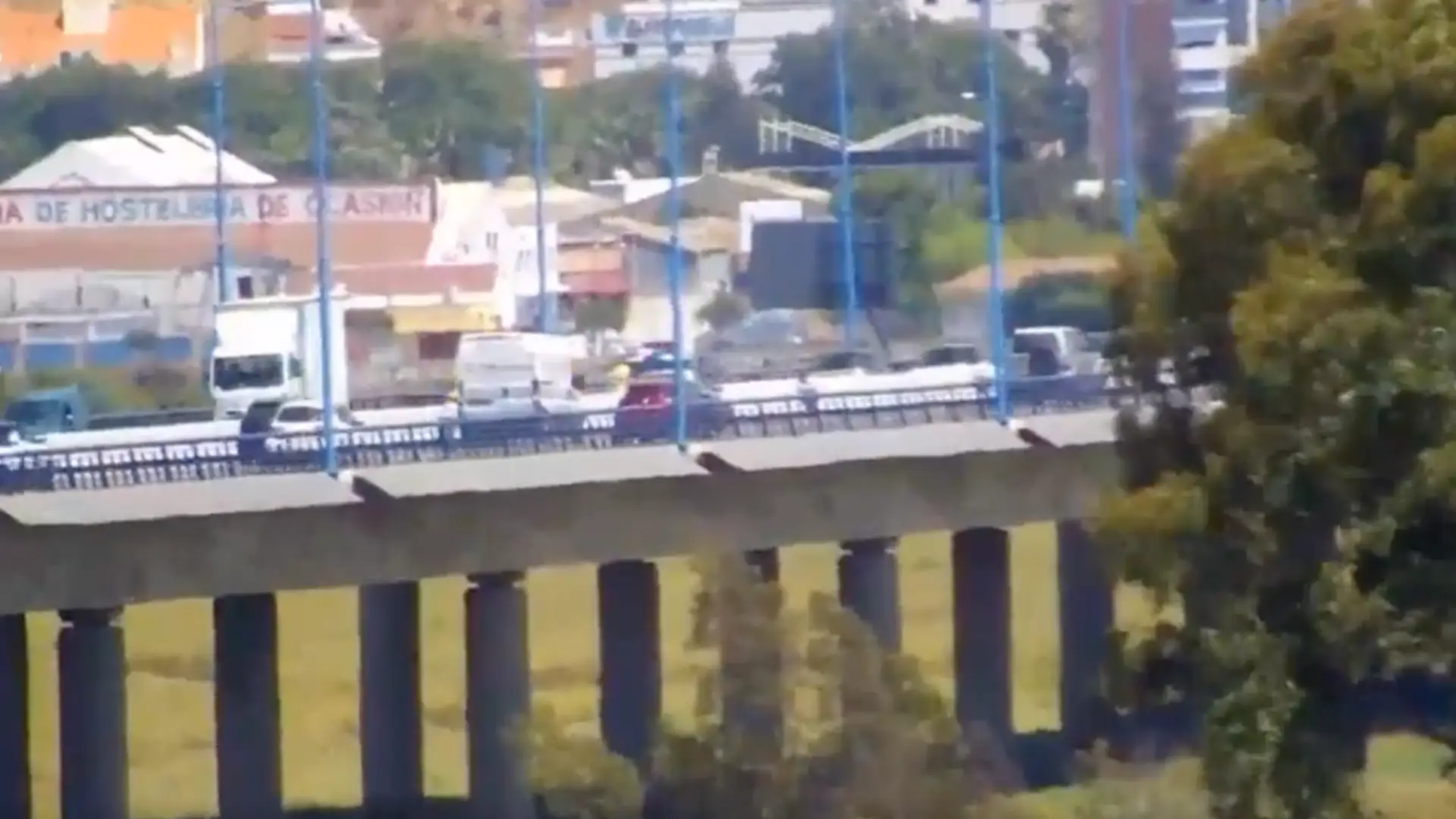 Problemas de tráfico en la A-497, Huelva: un accidente en Aljaraque provoca el corte de un carril y 2 kilómetros de retenciones