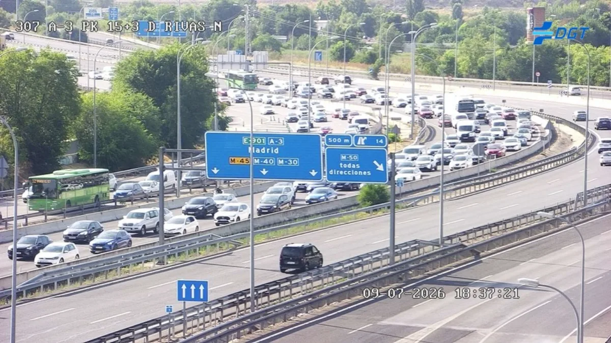 La autovía A-3 registra un corte en Perales de Tajuña, retenciones en Madrid y Rivas y un accidente en Chiva