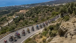 Horario de La Vuelta 2026 en Estepona: la subida a Peñas Blancas de la etapa 19