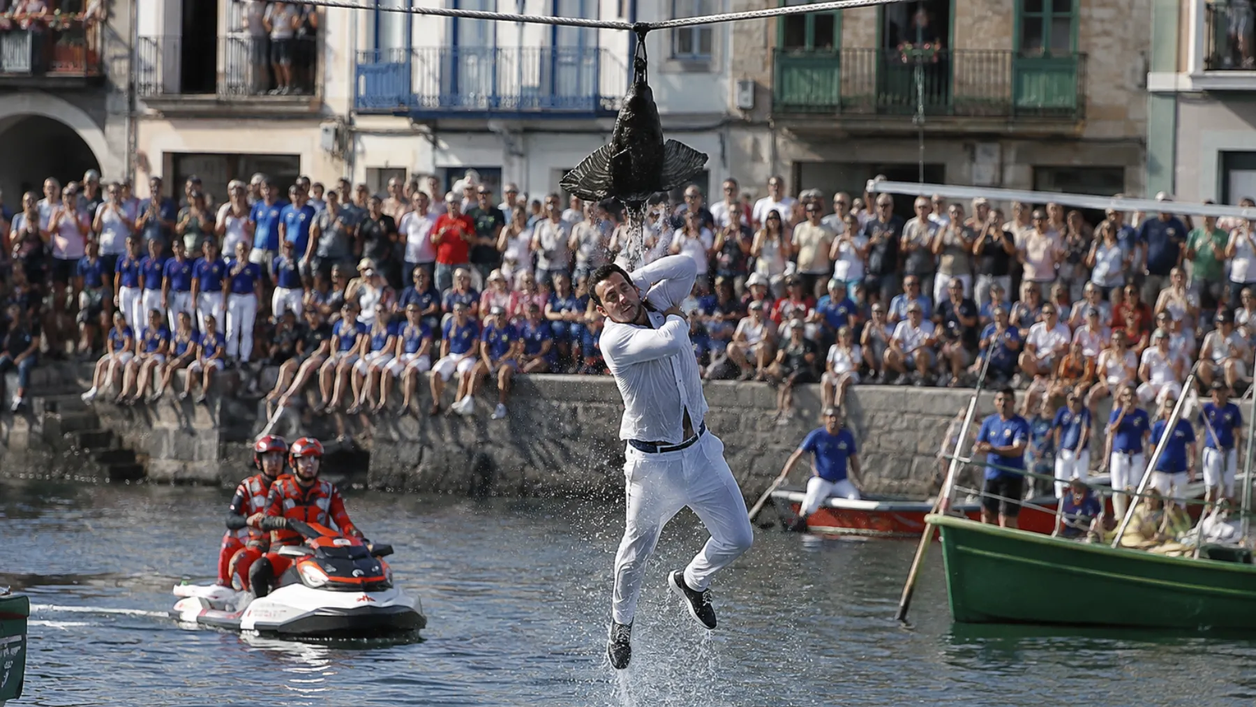 Fiestas de San Antolín de Lekeitio 2026: fechas, programa y el espectacular Antzar Eguna