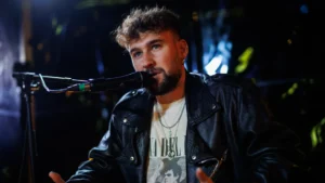 Horario de Dani Fernández en Madrid: apertura de puertas y hora de inicio de los conciertos del 16 y 17 de octubre en el Movistar Arena